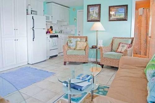 Apartamento Balcony Condo With Pool! #c4