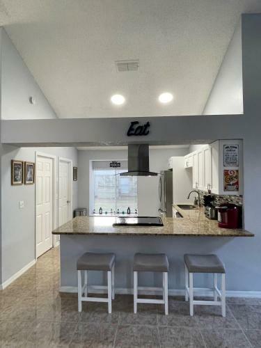 Lake Mary Cozy Home