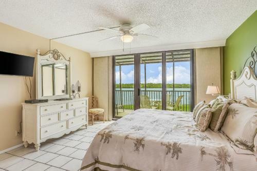Blue Bay Vista