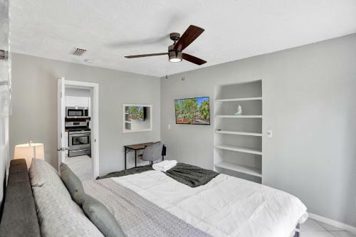 New Spacious 6bdr Villa Pool Tennis/airhockey