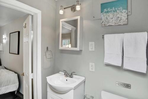New Spacious 6bdr Villa Pool Tennis/airhockey