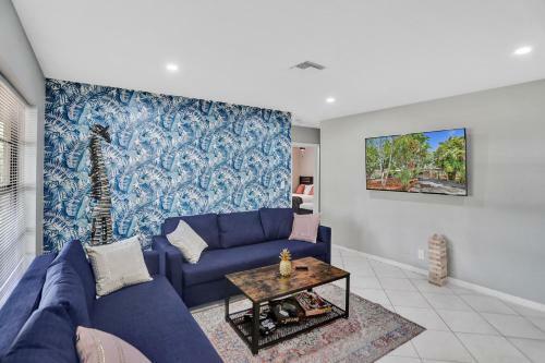 New Spacious 6bdr Villa Pool Tennis/airhockey