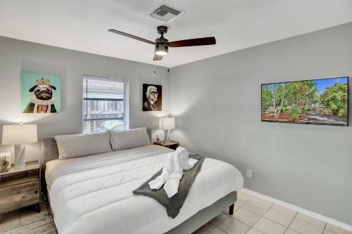 New Spacious 6bdr Villa Pool Tennis/airhockey