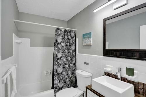 New Spacious 6bdr Villa Pool Tennis/airhockey