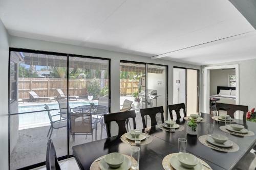 New Spacious 6bdr Villa Pool Tennis/airhockey