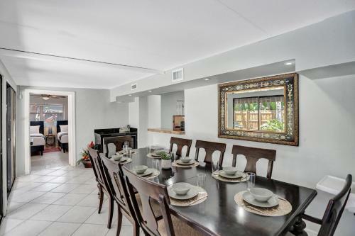 New Spacious 6bdr Villa Pool Tennis/airhockey