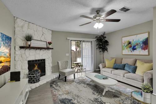 Apartamento Cheerful Modern Familyfriendly Home