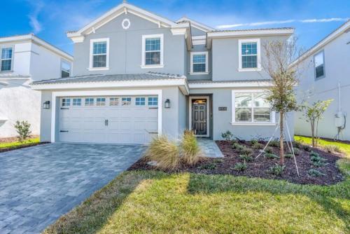 Instant Gratification - 8 Bdm Villa In Gated Comm, Villa