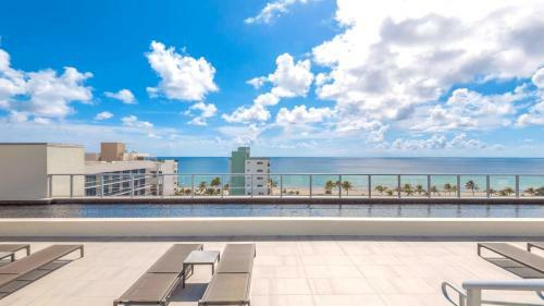 5 Beachfront Resort -rooftop Pool 2 Br 2 Br Bay View