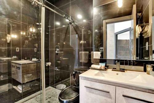 Villa Luna- Designer Home With Heated Pool Must!