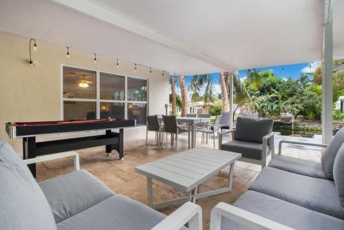 Villa Casa Cabana Pool Waterfront Beach 12 Min