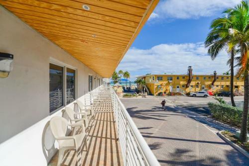 Apartamento Fantastic 1 Bedroom With Pool Steps From The Beach #43