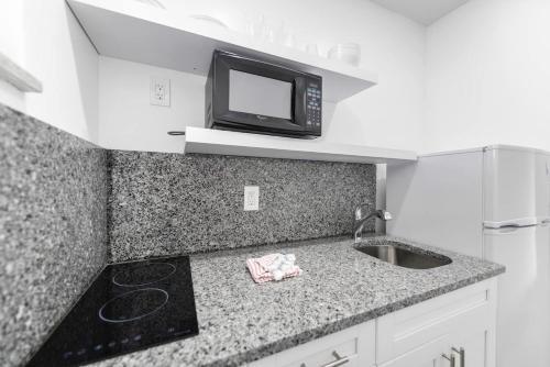 Apartamento Fantastic 1 Bedroom With Pool Steps From The Beach #43