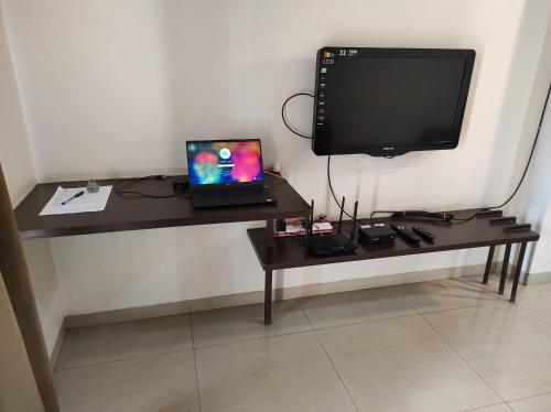 1bhk AC Service Apartment 103