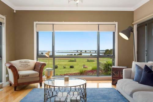 Waterfront Home Tamar Valley Tasmania