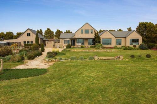 Waterfront Home Tamar Valley Tasmania