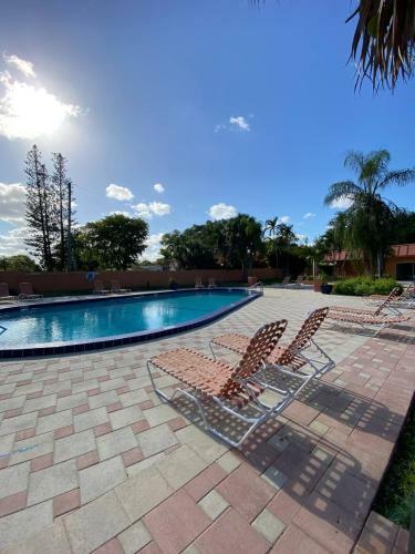 Albergue Beds In Miami