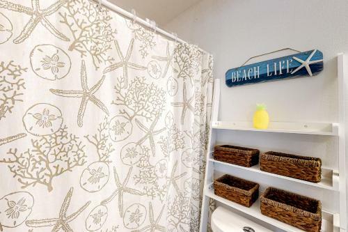 Bungalow By The Sea - A Unit
