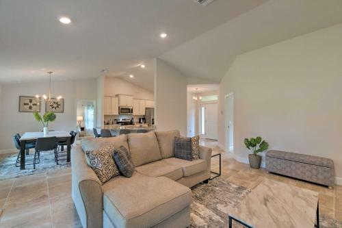 Sleek Rotonda West Home With Spacious Backyard