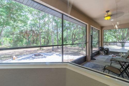 Beautiful, Private Florida House W/ Gym & Garage