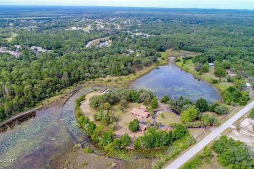 Private Island Hideaway In Weeki Wachi