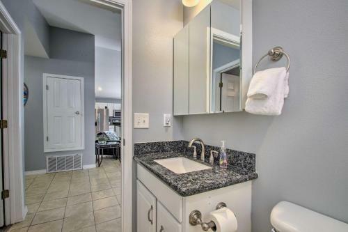 Lovely Florida Coastline Home By Perdido Key!