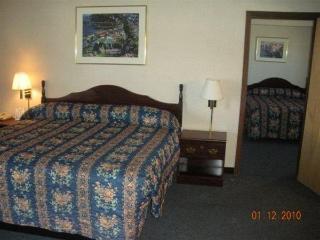 Motel Nendels Inn & Suites