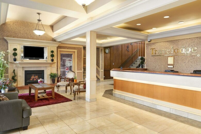 Hotel Travelodge Edmonton East