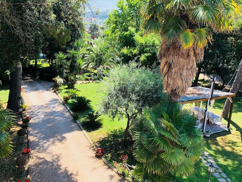Bed & Breakfast Villa Berghella