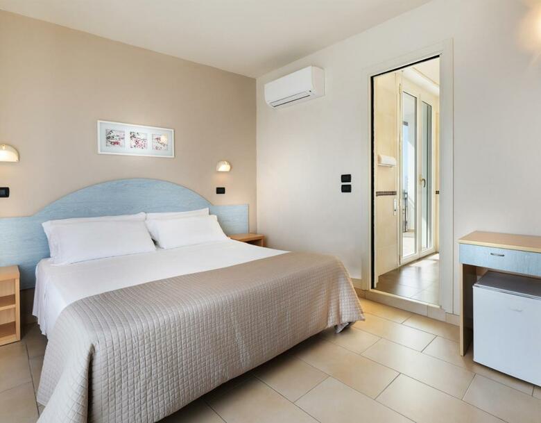 Hotel Constellation