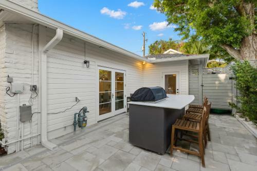 Hyde Park Hideaway
