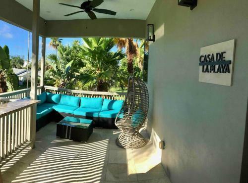 Villa Casa De La Playa Modern Beach House