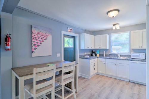 Apartamento Apt With Balcony, Walk To Historic District!