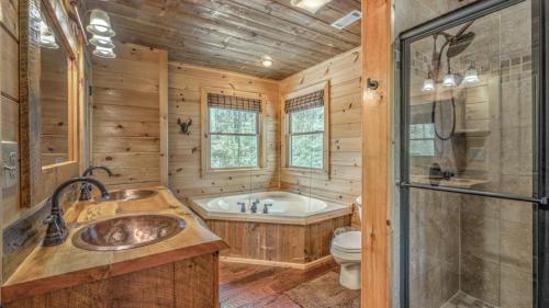 Aska Pines By Escape To Blue Ridge