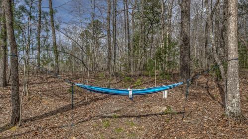 Sittin Pretty By Escape To Blue Ridge