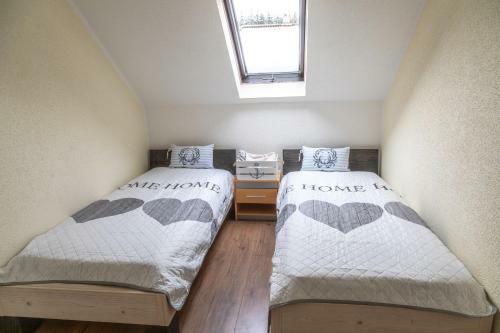 Apartamento Ferienwohnung Frankenblick