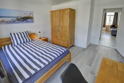 Apartamento Fewo1846 - Schiefe Stube