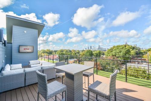 Apartment Getaway In Midtown Atlanta