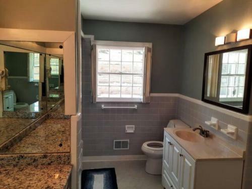 Huge 6 Bedrooms Close To Attractions