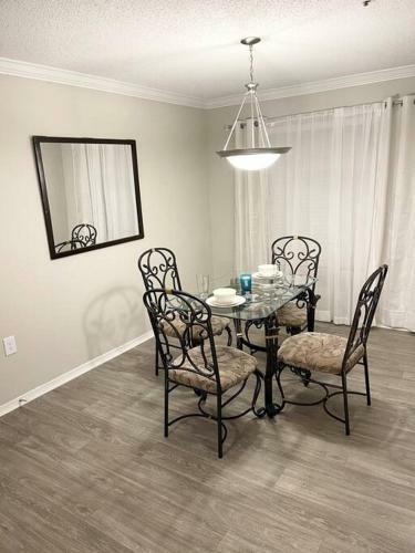 Apartamento Alpha At West Paces
