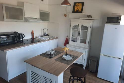 Apartamento Nice 31 M Bright With Garden And Balcony