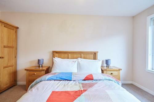 Conaglen, One Bedroom Apartment With Stunning Views.