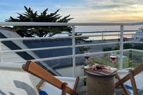 Apartamento Beautiful 45m Seafront With Balcony In Carnac