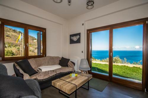 Luxury Villa Mylopotamos