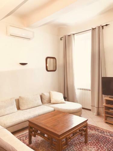 Apartamento Beautiful T2 + Felix Faure