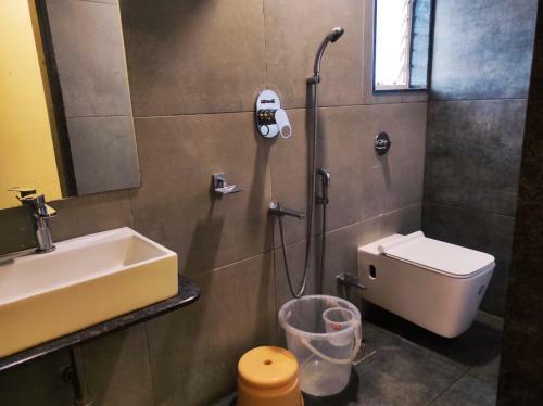 Hotel Manasi Royal