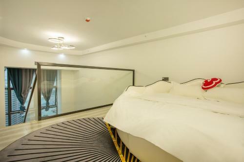 Locals Apartment Inn 45