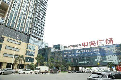 Locals Apartment House 28