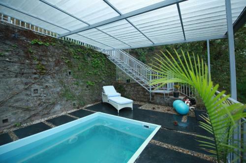 Timbuktoo Kasauli, 04 Bedroom Villa