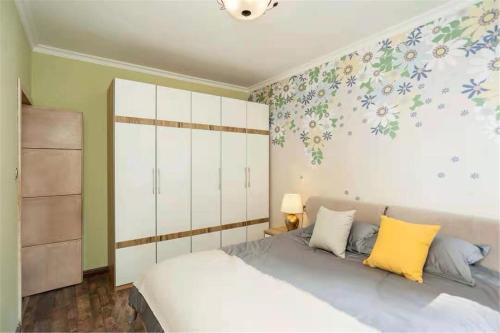 Locals Apartment House 10